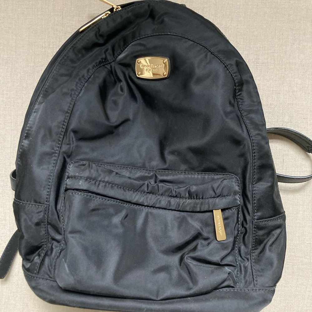 // MK Backpack ✨✨